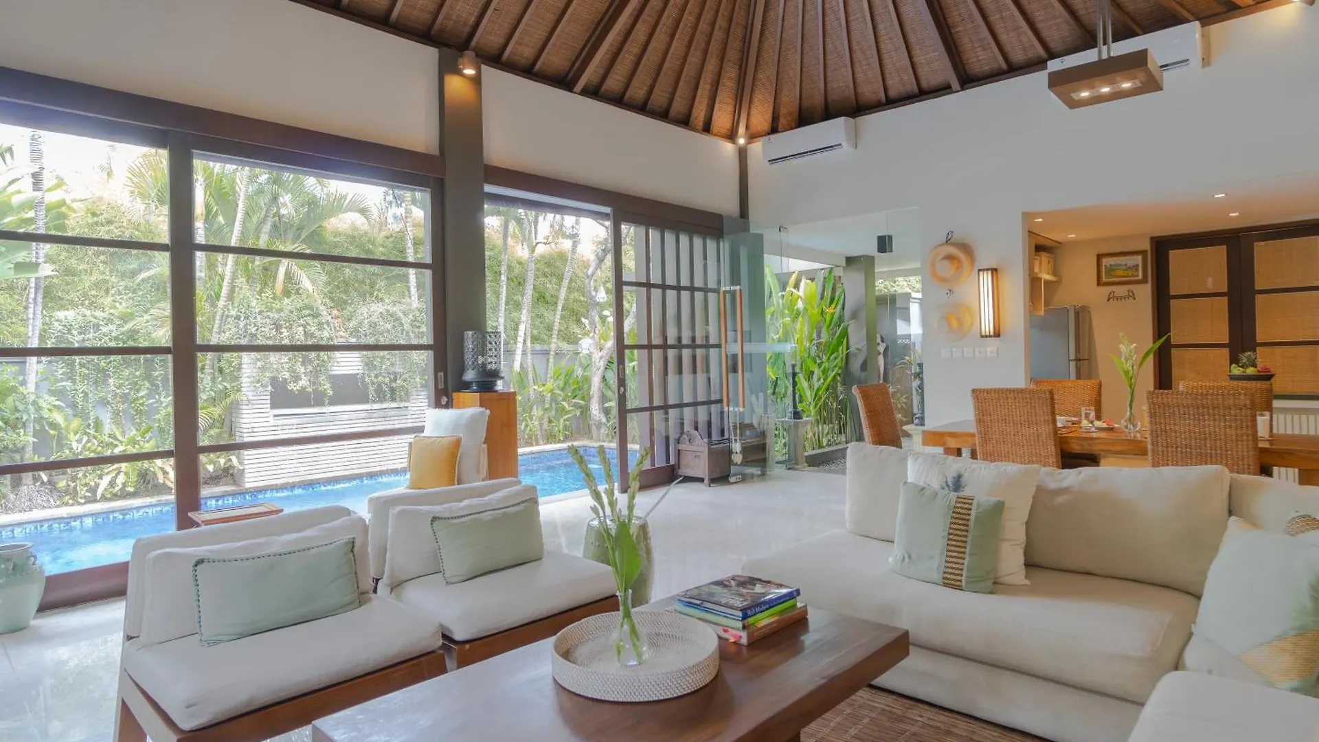 Vila Akhira One Seminyak Indonésie