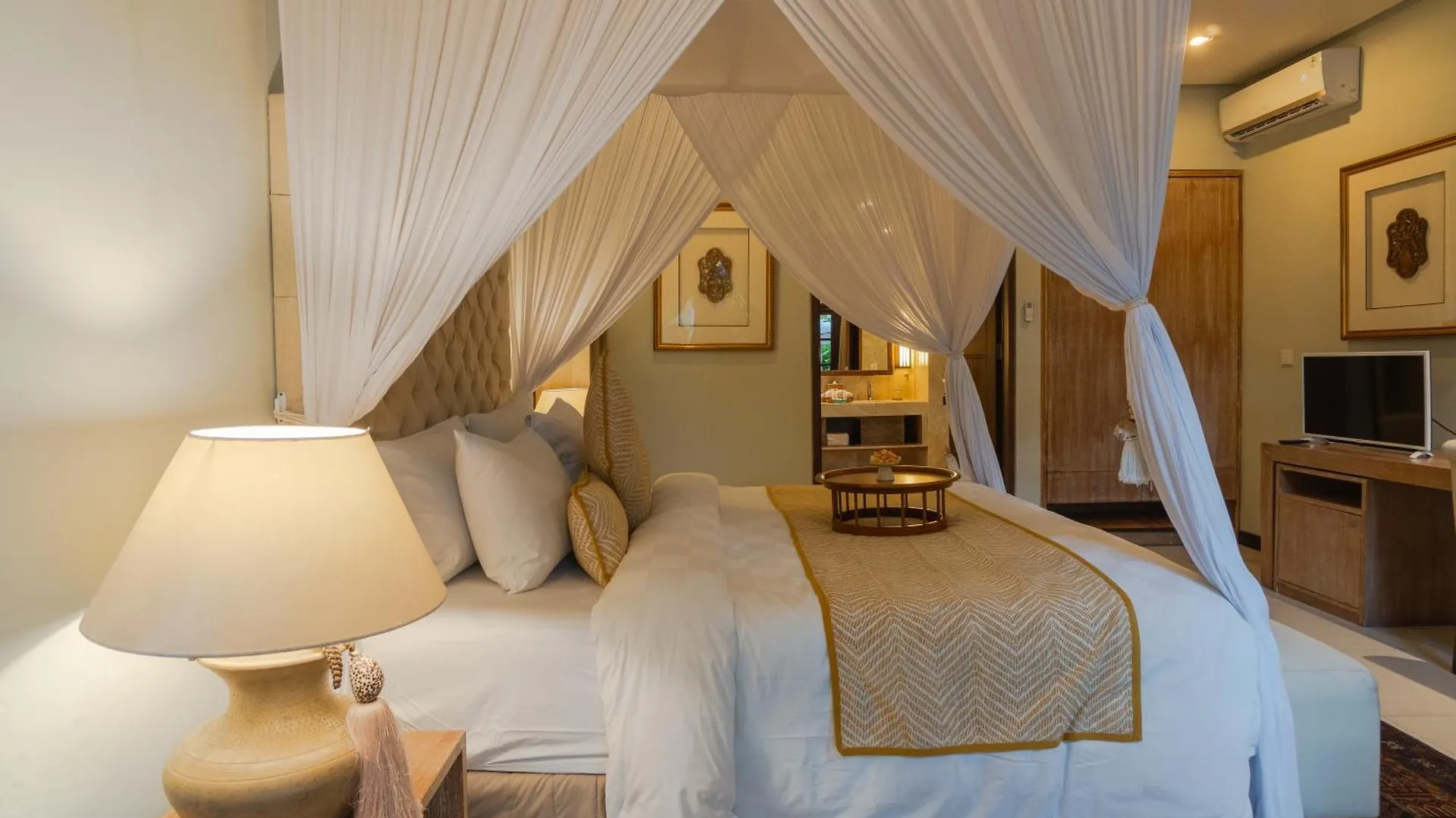 Akhira One Seminyak Villa  Seminyak (Bali)