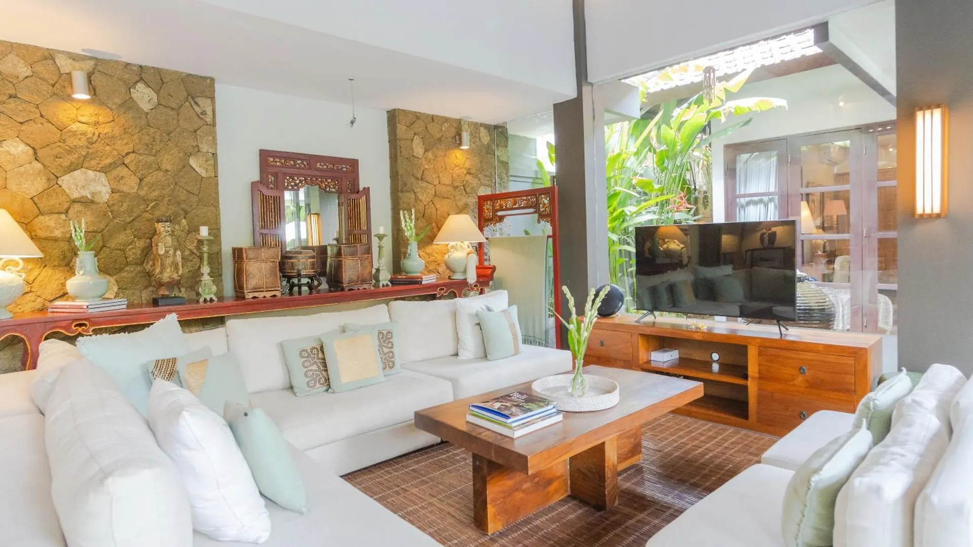 Akhira One Seminyak Villa